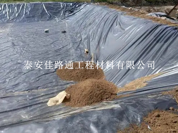 購買防滲土工膜須關(guān)注哪些基礎(chǔ)問題？