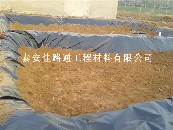 防滲土工膜粉化現象探析 防滲土工膜粉化現象探析
